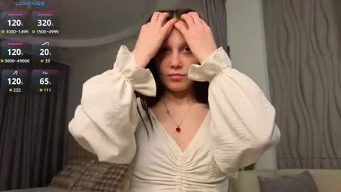 Sofia online show from 04-17-26, 03:59