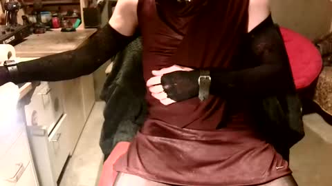 tom online show from 03-04-25, 11:22