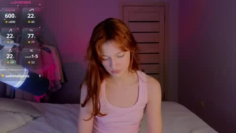 Snapshot of silly___woman chatting on 07-24-26, 07:56 silly___woman online show from 07-24-26, 07:56