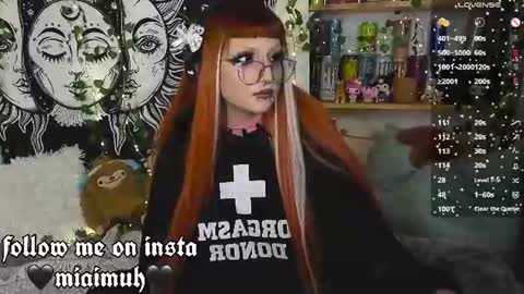 Mia online show from 06-28-26, 08:48