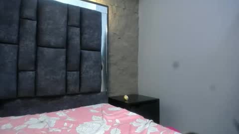 silvanacutefon online show from 05-26-26, 02:07