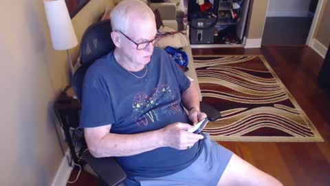 silverfox online show from 09-25-25, 01:20