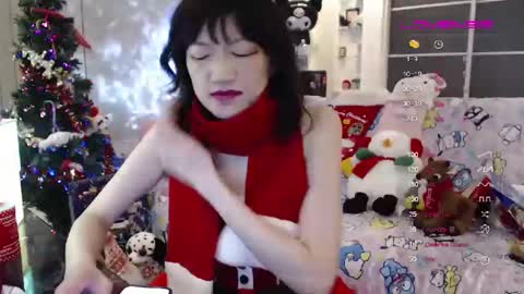 Snapshot of silviajpn chatting on 12-22-24, 12:05 silviajpn online show from 12-22-24, 12:05