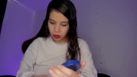 Snapshot of silviarichie_jade chatting on 05-24-26, 05:07 silvia online show from 05-24-26, 05:07