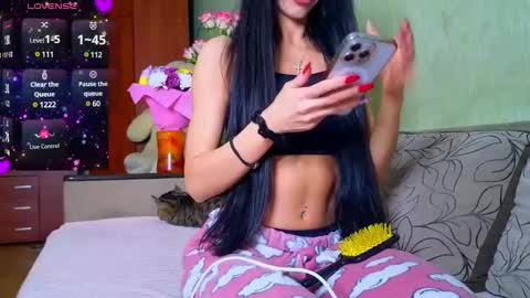 miss Anna online show from 12-10-24, 09:43