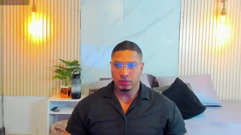 Snapshot of simeone_panda chatting on 02-11-25, 12:16 simeone_panda online show from 02-11-25, 12:16