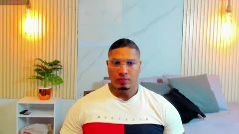 Snapshot of simeone_panda chatting on 02-17-25, 01:10 simeone_panda online show from 02-17-25, 01:10