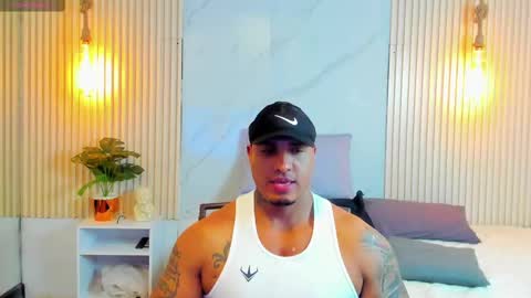 Snapshot of simeone_panda chatting on 03-04-25, 02:53 simeone_panda online show from 03-04-25, 02:53