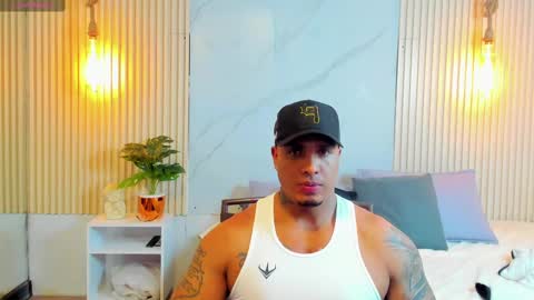 Snapshot of simeone_panda chatting on 03-05-25, 12:38 simeone_panda online show from 03-05-25, 12:38