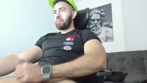 simon_leon01 online show from 04-21-26, 11:40