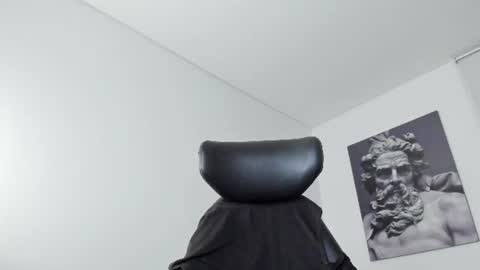 simon_leon01 online show from 07-23-26, 12:13