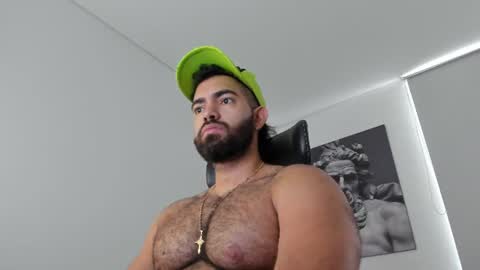simon_leon01 online show from 07-24-26, 12:03