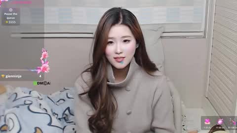 simonastephanie online show from 11-25-25, 03:01