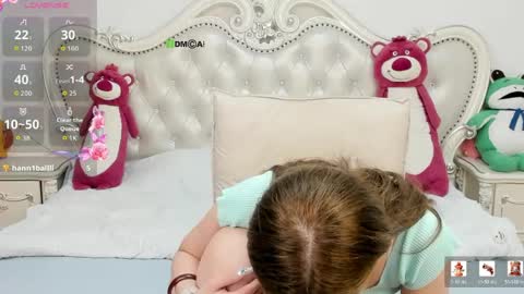 Snapshot of simonastephanie chatting on 05-12-26, 04:37 simonastephanie online show from 05-12-26, 04:37