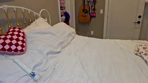 simonesighren online show from 02-03-26, 07:24