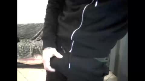 Snapshot of simoninside25 chatting on 11-19-25, 07:47 simoninside25 online show from 11-19-25, 07:47