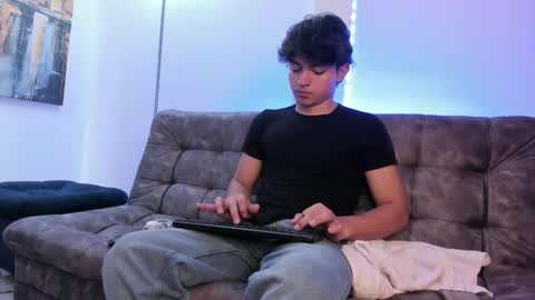  Simon  online show from 01-27-25, 04:22