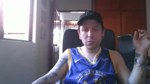 Snapshot of simonm777 chatting on 09-09-25, 06:40 simonm777 online show from 09-09-25, 06:40