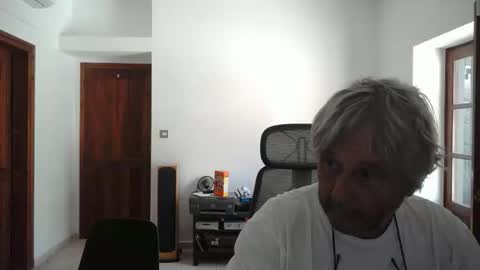 Simon online show from 04-17-26, 10:07