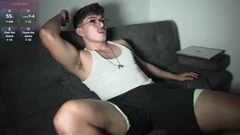 Snapshot of simoon_01 chatting on 10-23-25, 04:12 SIMOON online show from 10-23-25, 04:12