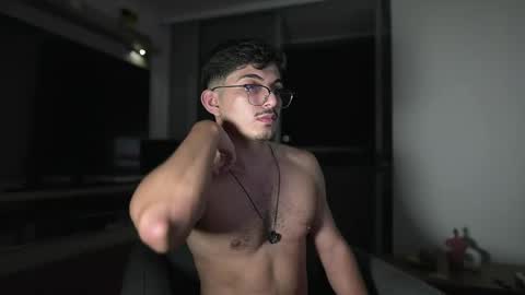 Snapshot of simoon_01 chatting on 11-03-25, 05:20 SIMOON online show from 11-03-25, 05:20