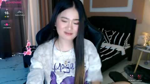 Adrianna Fowler online show from 05-05-26, 02:41