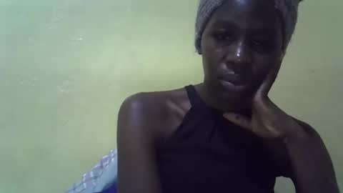Snapshot of simplyloy33 chatting on 04-18-26, 07:58 simplyloy33 online show from 04-18-26, 07:58