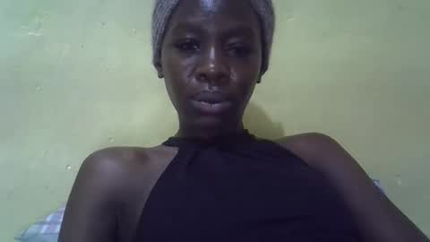 Snapshot of simplyloy33 chatting on 04-19-26, 08:02 simplyloy33 online show from 04-19-26, 08:02