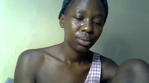 Snapshot of simplyloy33 chatting on 05-27-26, 03:36 simplyloy33 online show from 05-27-26, 03:36
