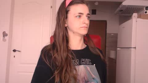 simyhvn online show from 03-23-26, 05:00