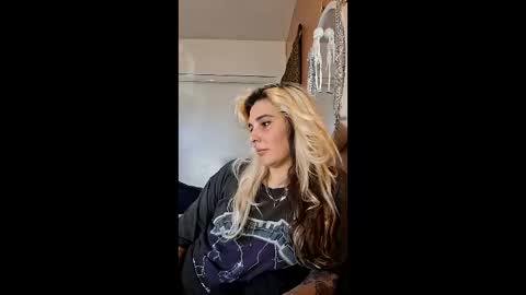 Snapshot of sindyrocker89 chatting on 02-06-26, 08:23 Aussie Sindy Rocker online show from 02-06-26, 08:23