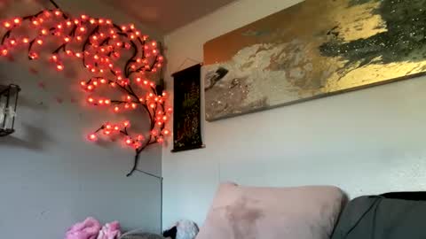singlesexymom online show from 10-21-25, 07:47