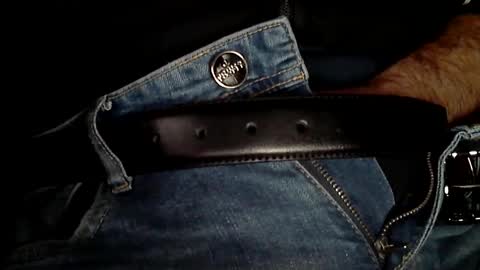 Alex online show from 12-31-24, 06:27