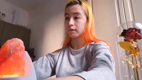 Emily online show from 03-11-26, 05:35