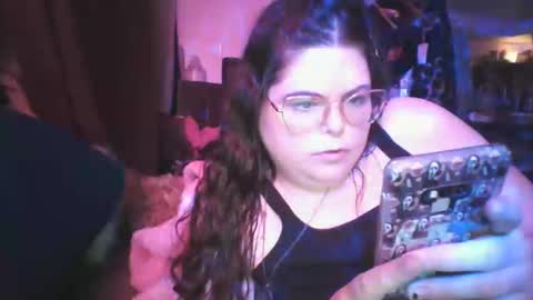 Siofra online show from 02-28-25, 10:41