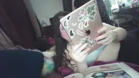 Siofra online show from 03-04-25, 10:57