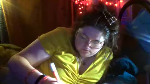 Siofra online show from 04-28-26, 02:27