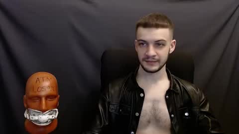 Sir Damien online show from 12-27-24, 08:39