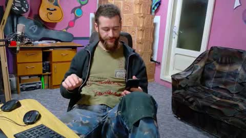 I am The Fourth and only Sir. Pelo online show from 01-07-26, 11:01