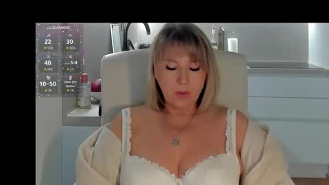 Snapshot of sirena99 chatting on 01-17-26, 11:26 Sirene online show from 01-17-26, 11:26