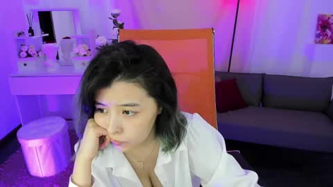 Snapshot of sirenmystique chatting on 05-19-26, 07:20 Si online show from 05-19-26, 07:20