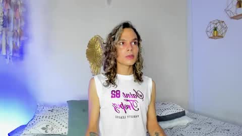 Sirphi Grant online show from 10-22-25, 11:54