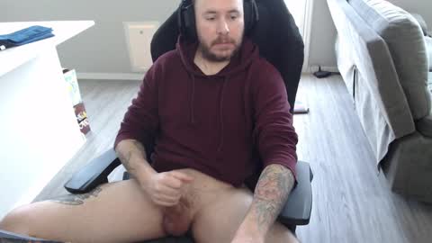 Sir Scotty online show from 02-16-25, 04:32