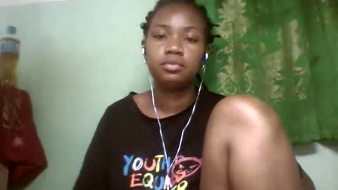 sisih567089 online show from 10-28-25, 08:00