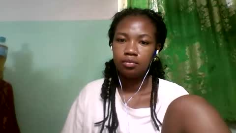 sisih567089 online show from 10-30-25, 04:03