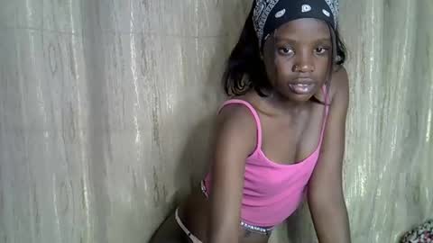 shannie online show from 11-11-25, 12:54