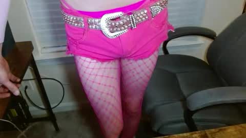 Snapshot of sissyrachelsis chatting on 11-21-25, 09:46 sissyrachelsis online show from 11-21-25, 09:46