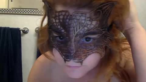 Snapshot of sisterstarla chatting on 10-26-25, 06:36 Goddess Starla online show from 10-26-25, 06:36