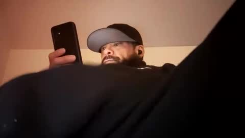 Snapshot of six_23 chatting on 11-25-25, 04:01 Sixxx online show from 11-25-25, 04:01