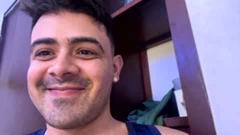 Snapshot of sixpackdemusculo chatting on 02-13-26, 09:33 sixpackdemusculo online show from 02-13-26, 09:33